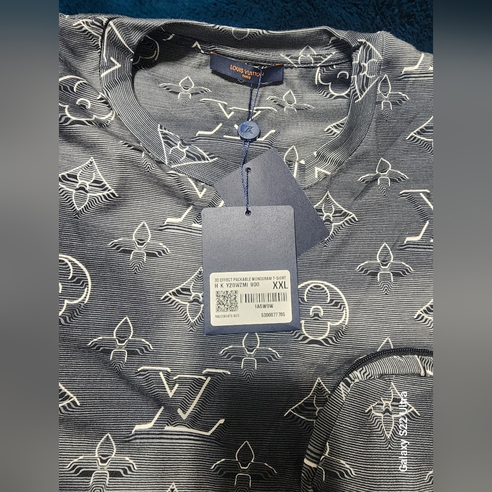 Louis Vuitton Mens shirt xxl